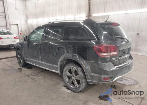 2017 Dodge Journey Crossroad Plus Awd z USA, uszkodzony, nr VIN 3C4PDDGG7HT512432